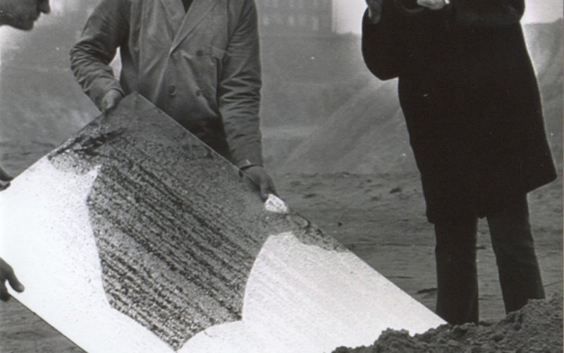 Very Contemporary, Greylight Projects, 'Heerlen Soil and Mirrors, 1969' a day around the work by Robert Smithson