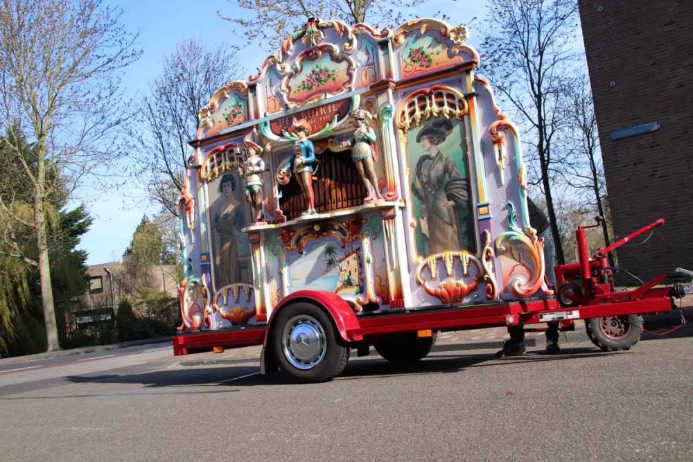 Very Contemporary, 2022 ‣ CROSS BORDER</br>performance festival